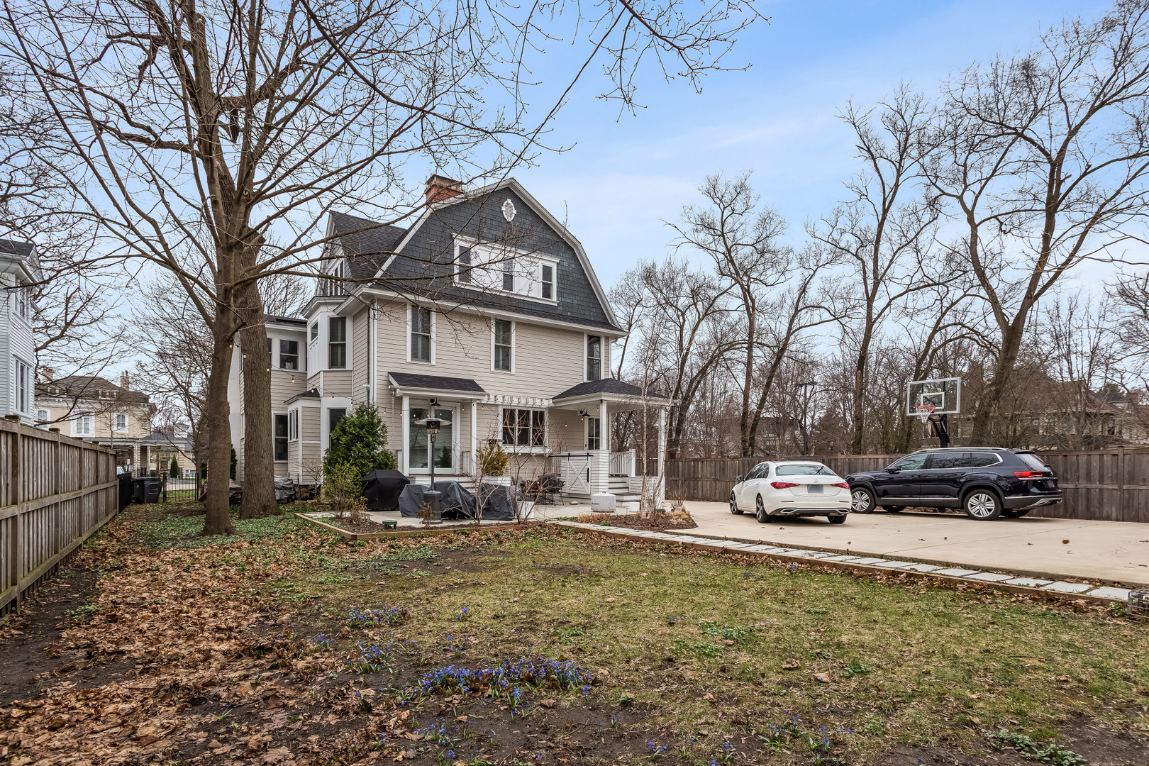 main property photo 60