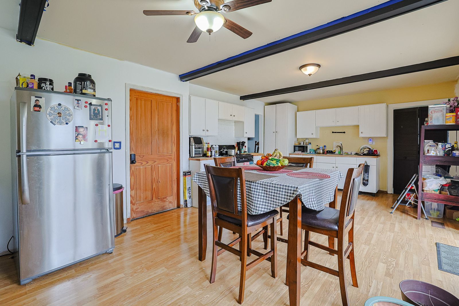 main property photo 6