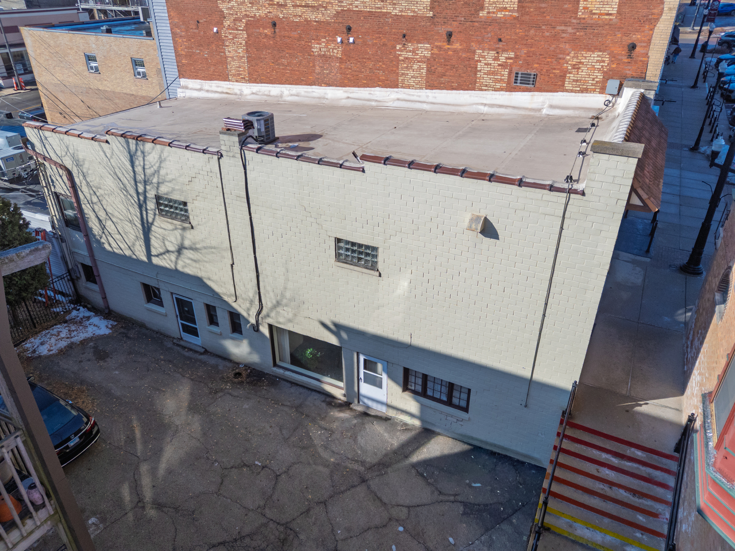 main property photo 4