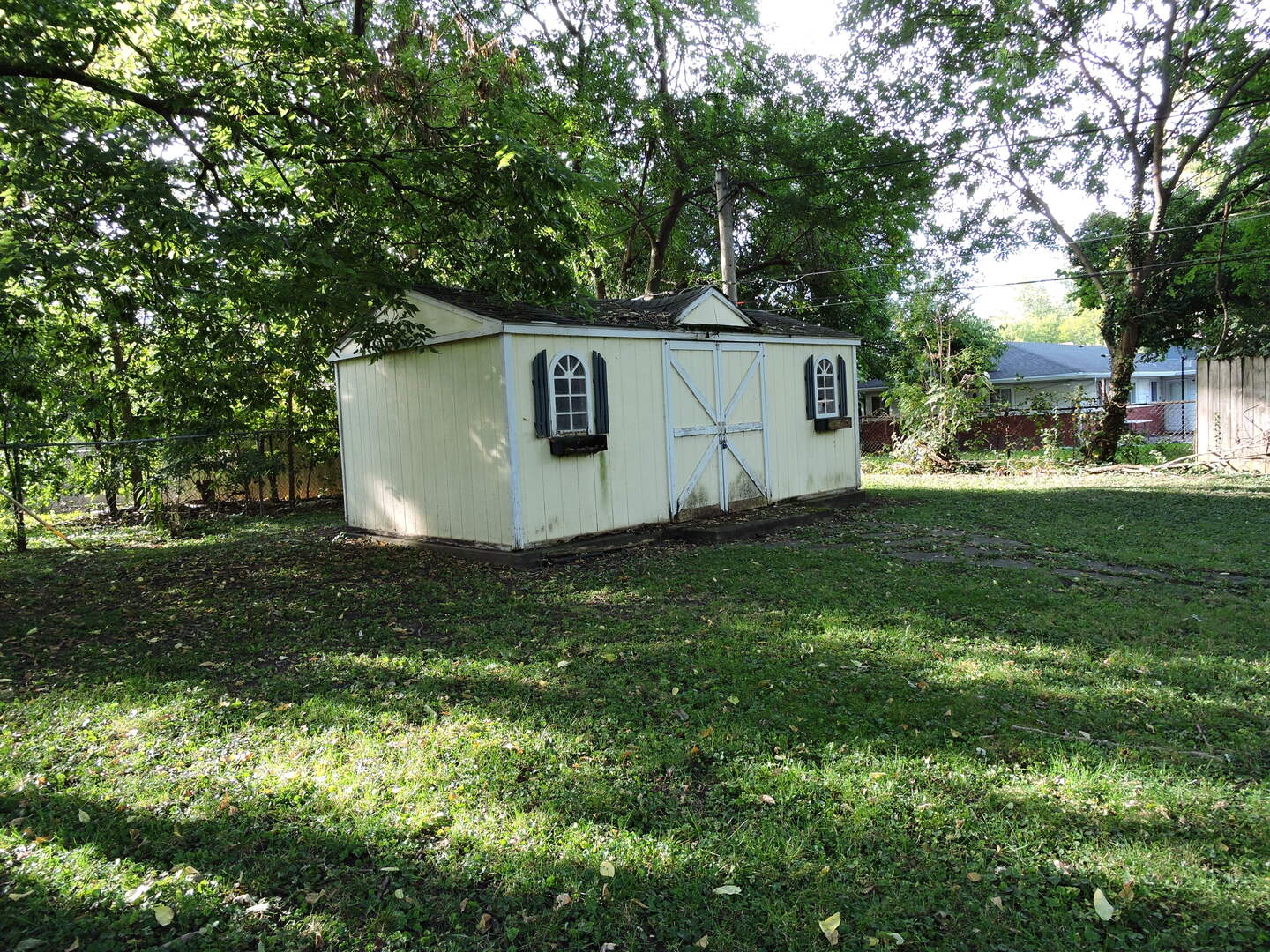 main property photo 17