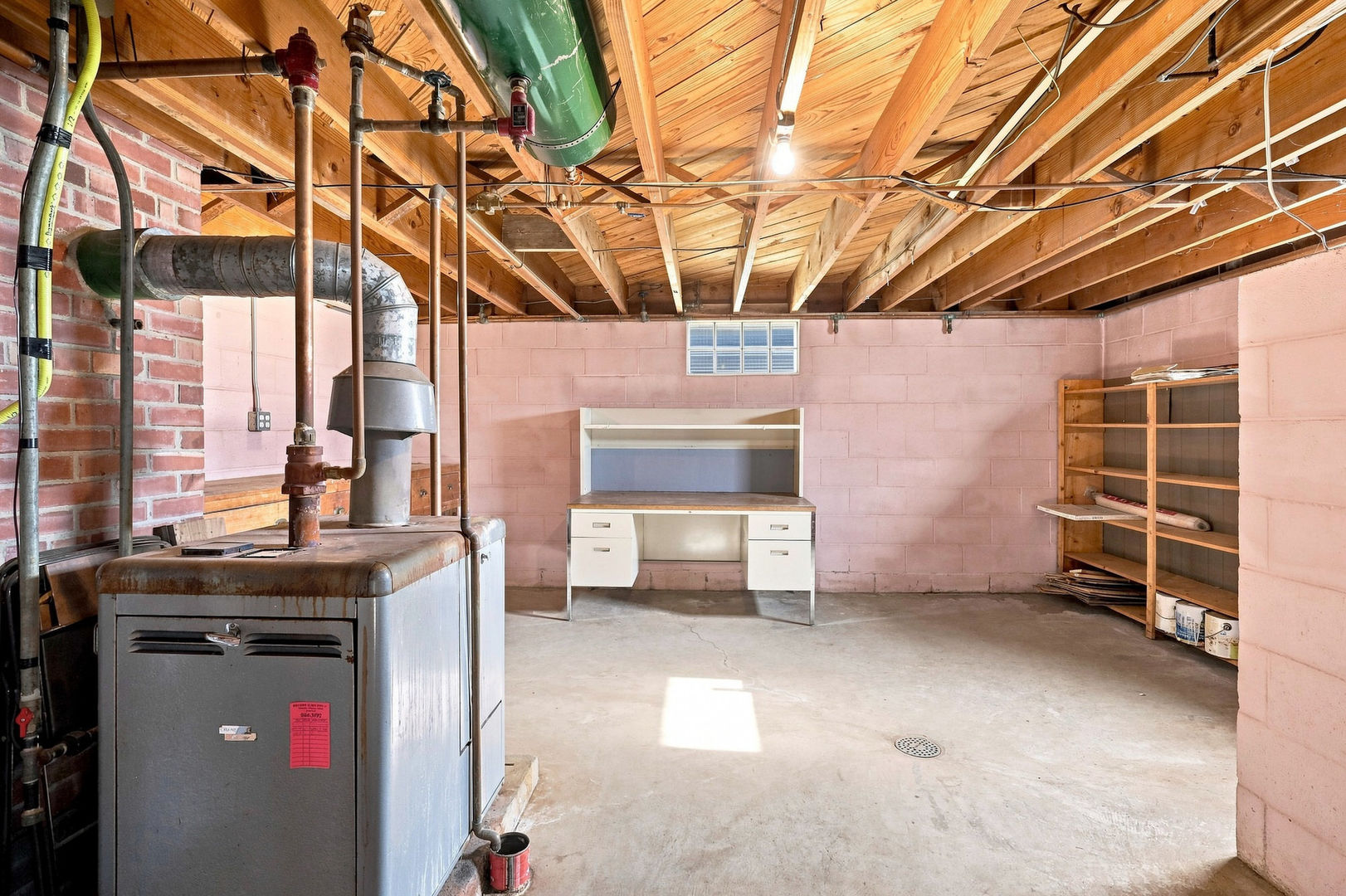 main property photo 34
