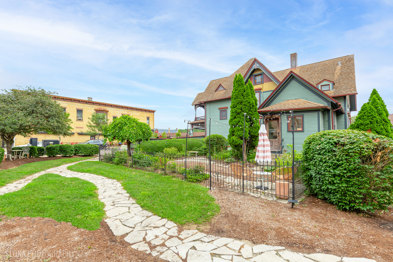 main property photo 16