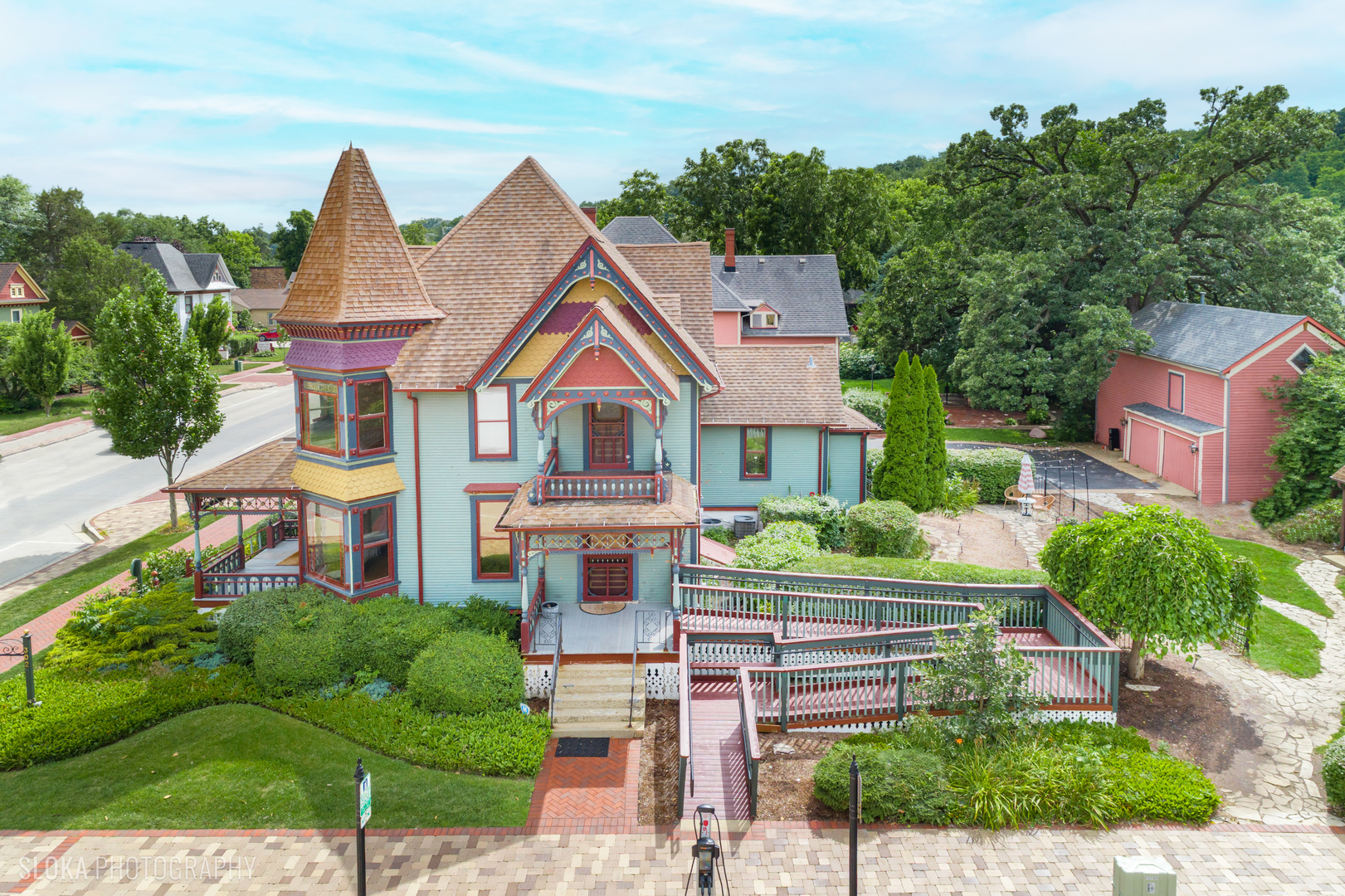 main property photo 23