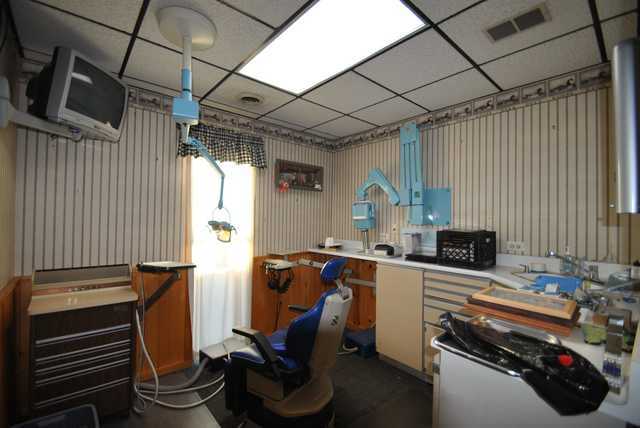 main property photo 41