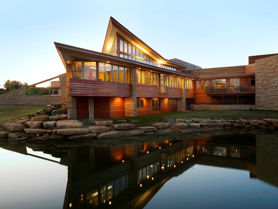 main property photo 2