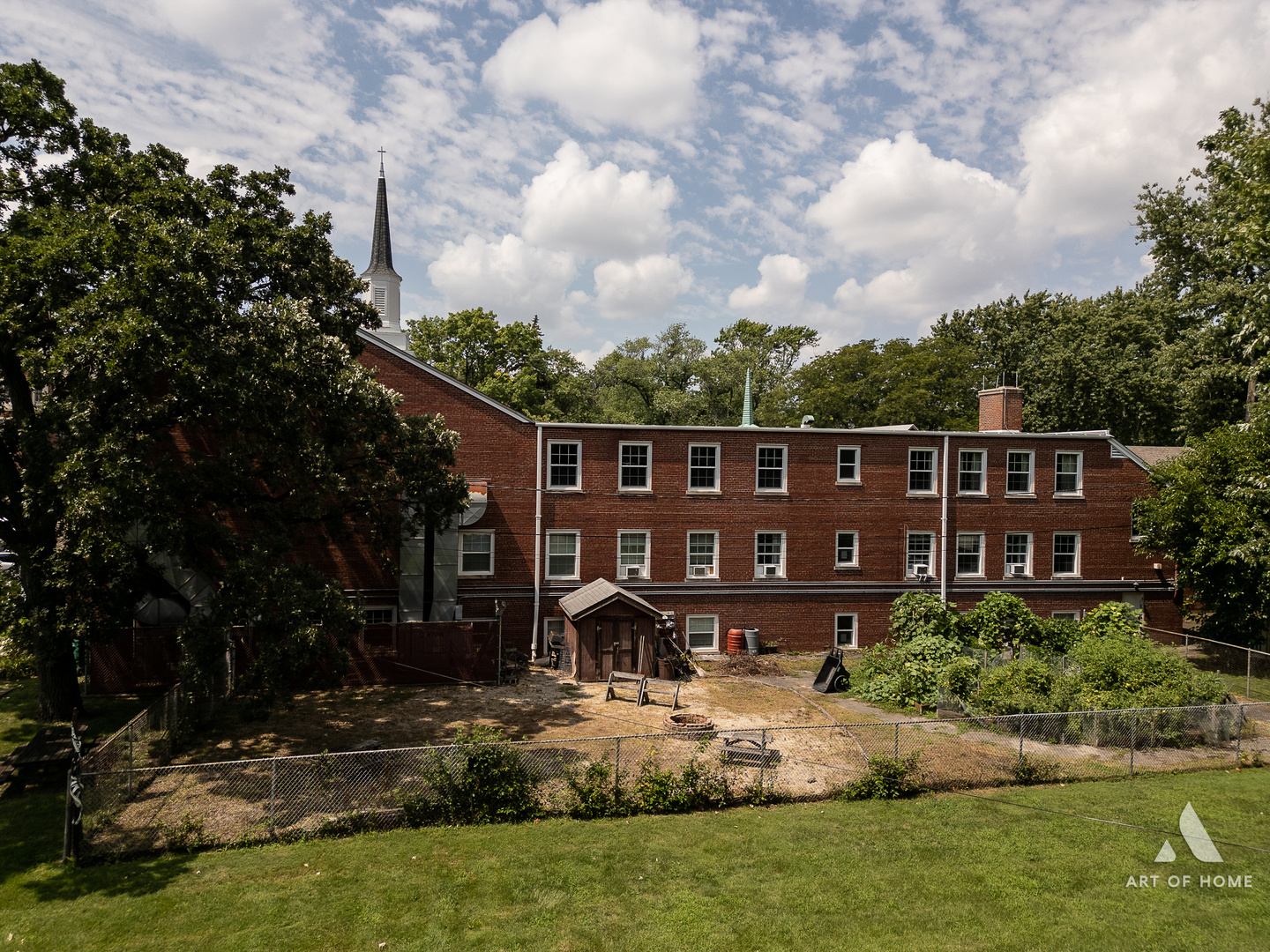 main property photo 15
