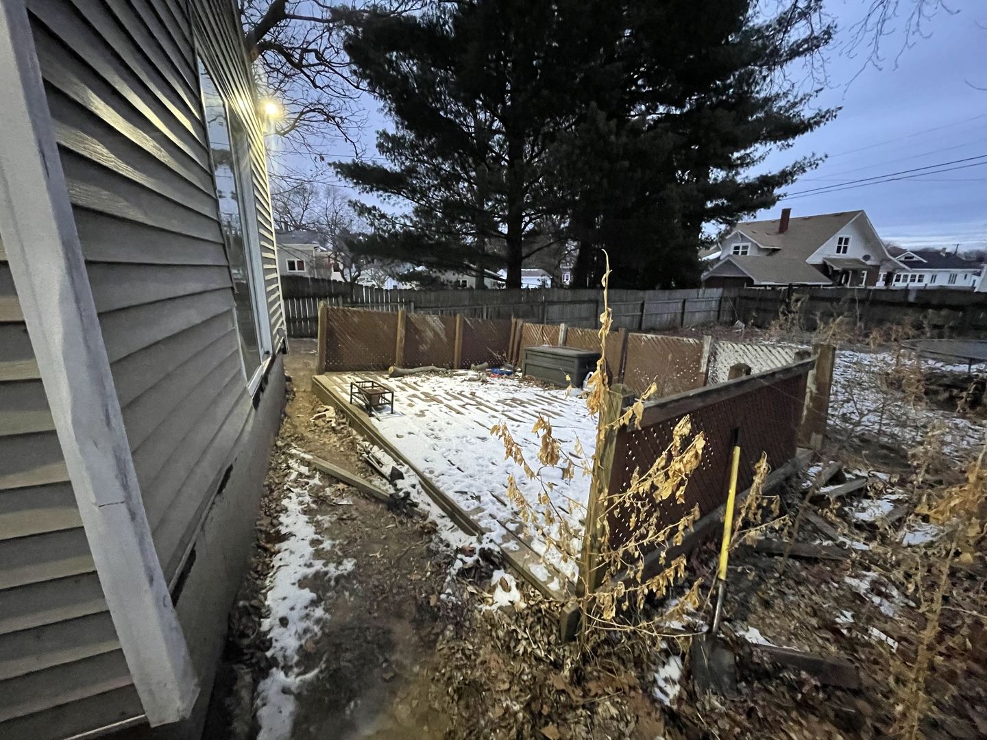 main property photo 32