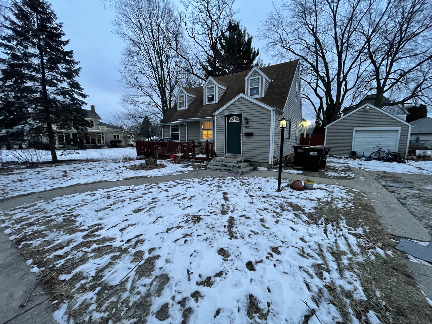 main property photo 45