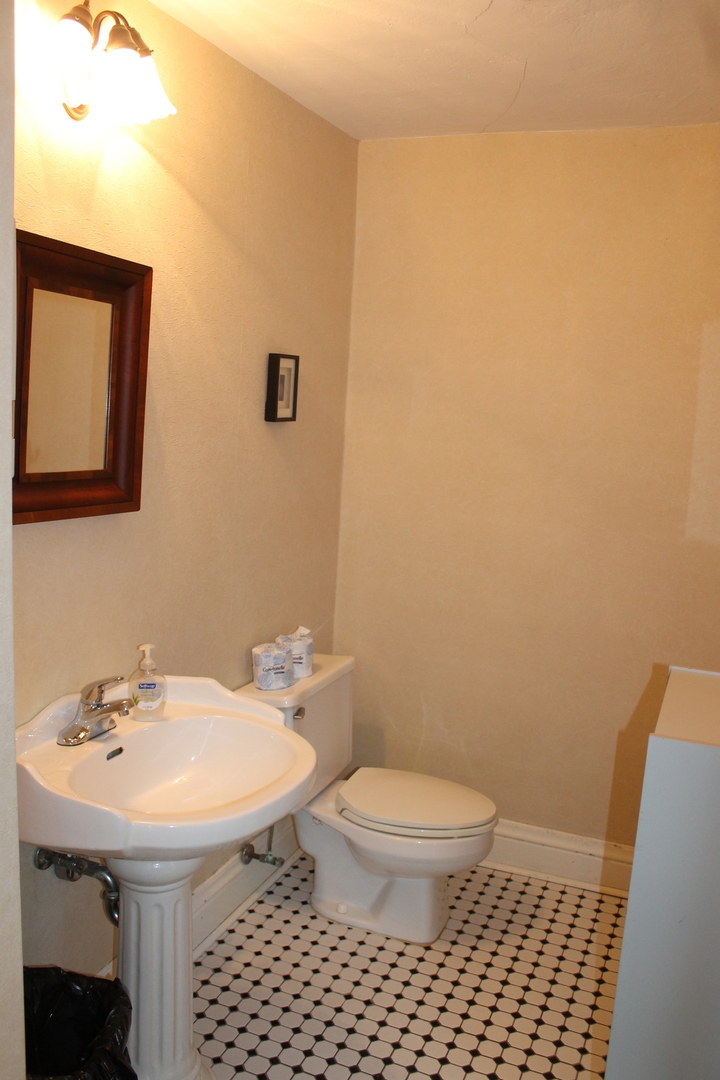 main property photo 4