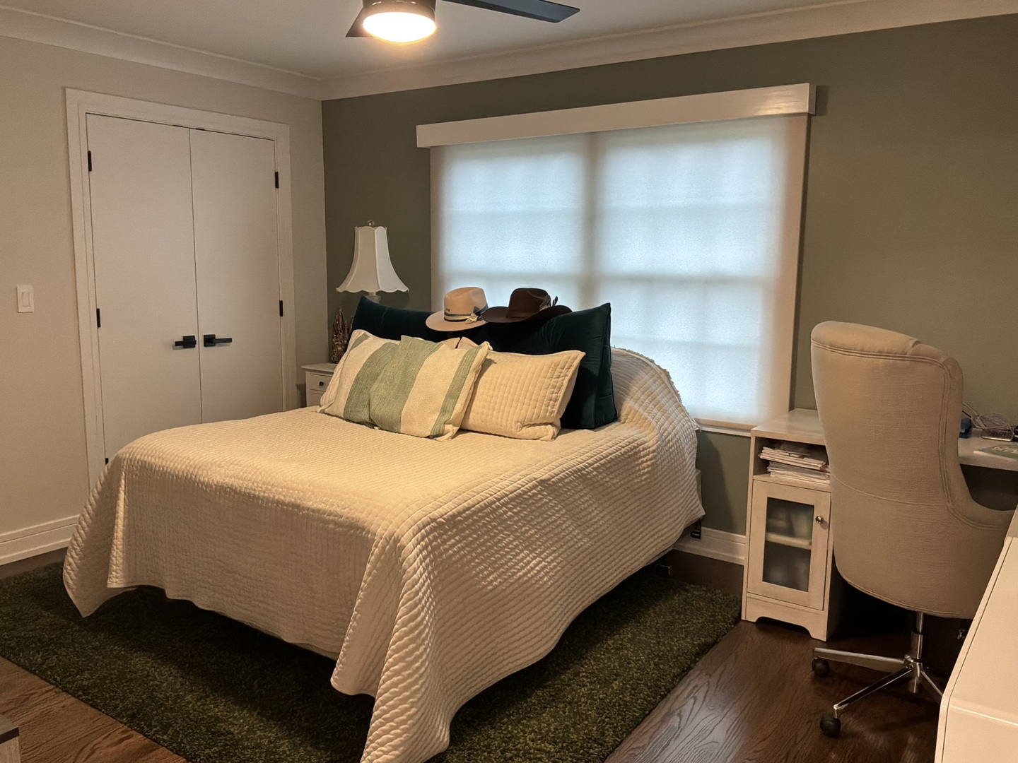 main property photo 18