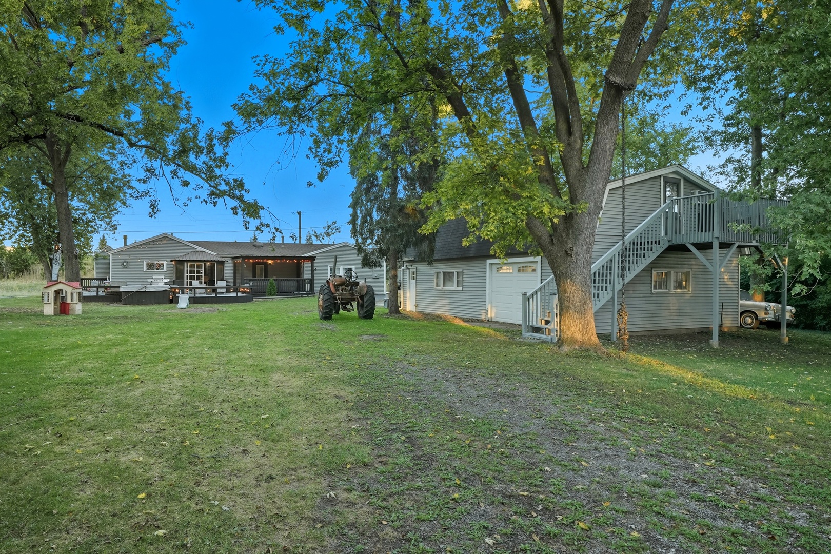 main property photo 44
