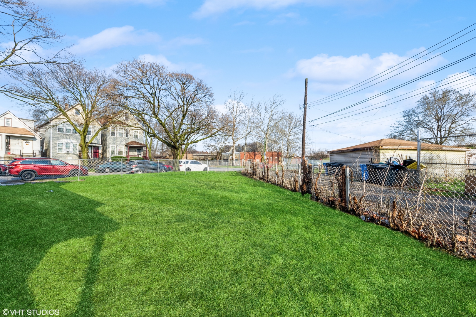 main property photo 12