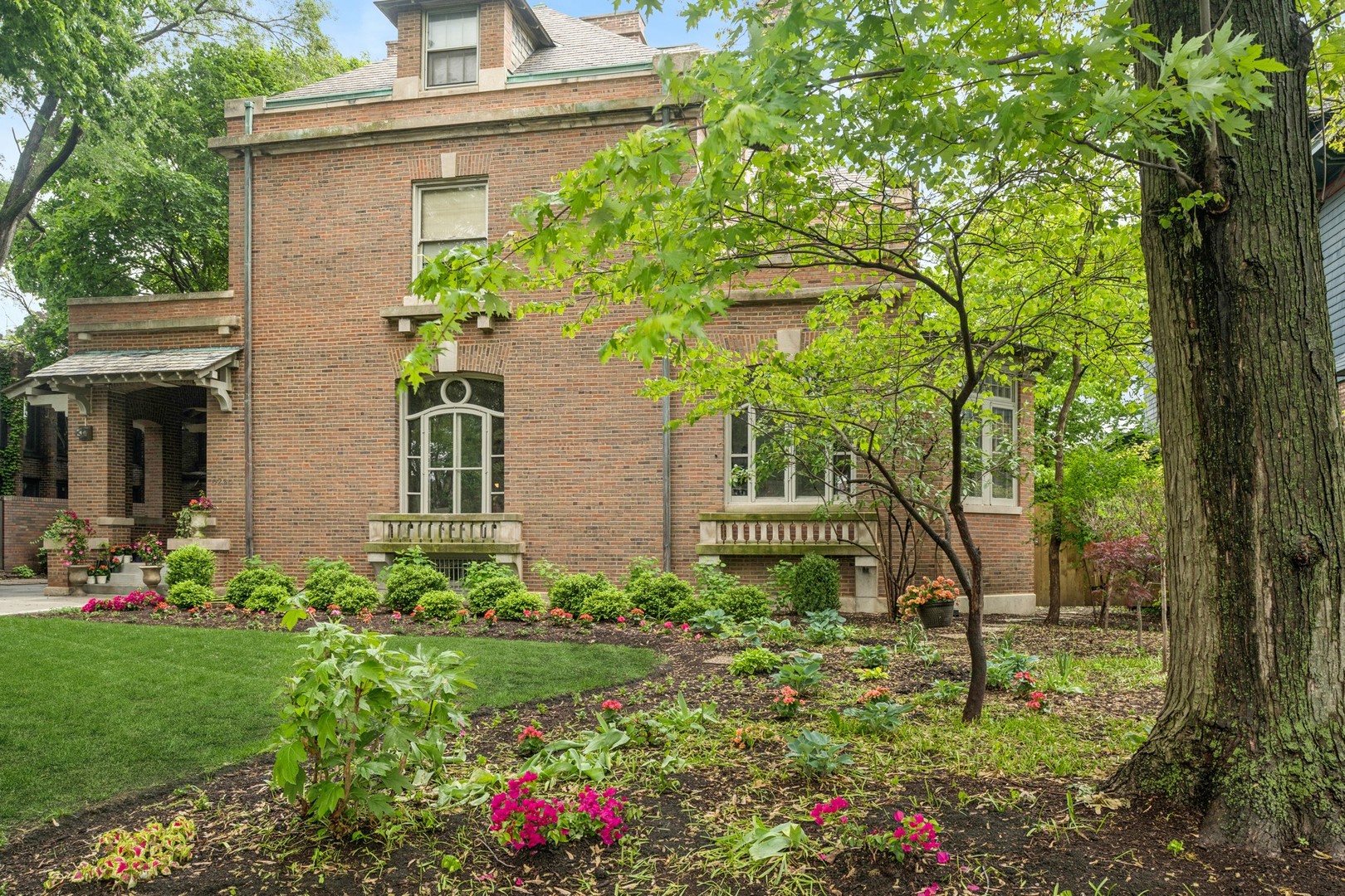 main property photo 70