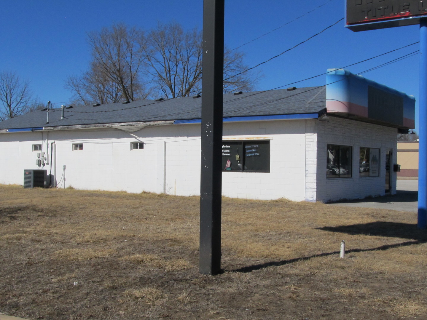 main property photo 9
