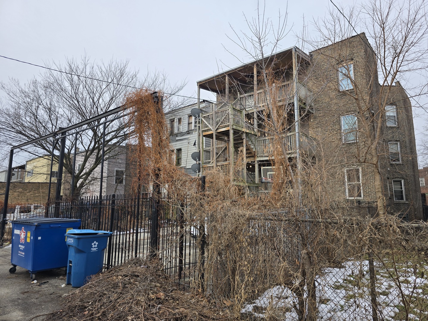 main property photo 19