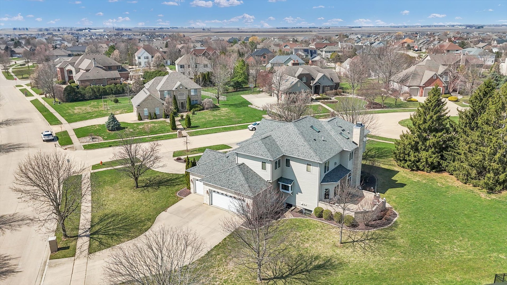 main property photo 78
