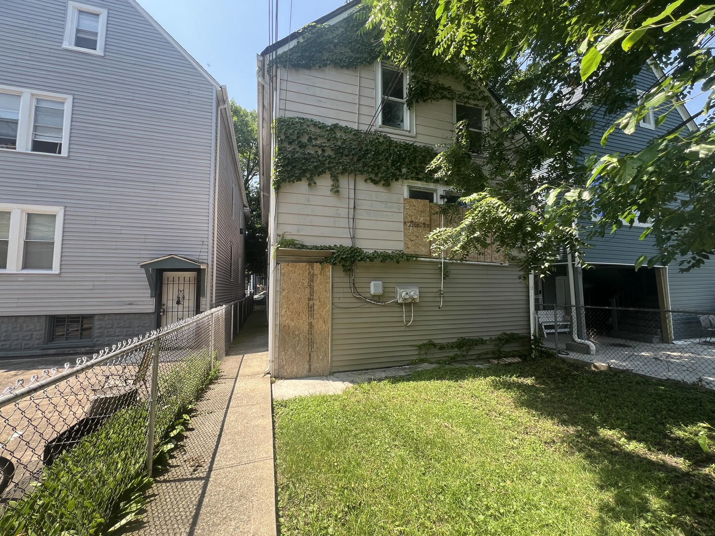 main property photo 21