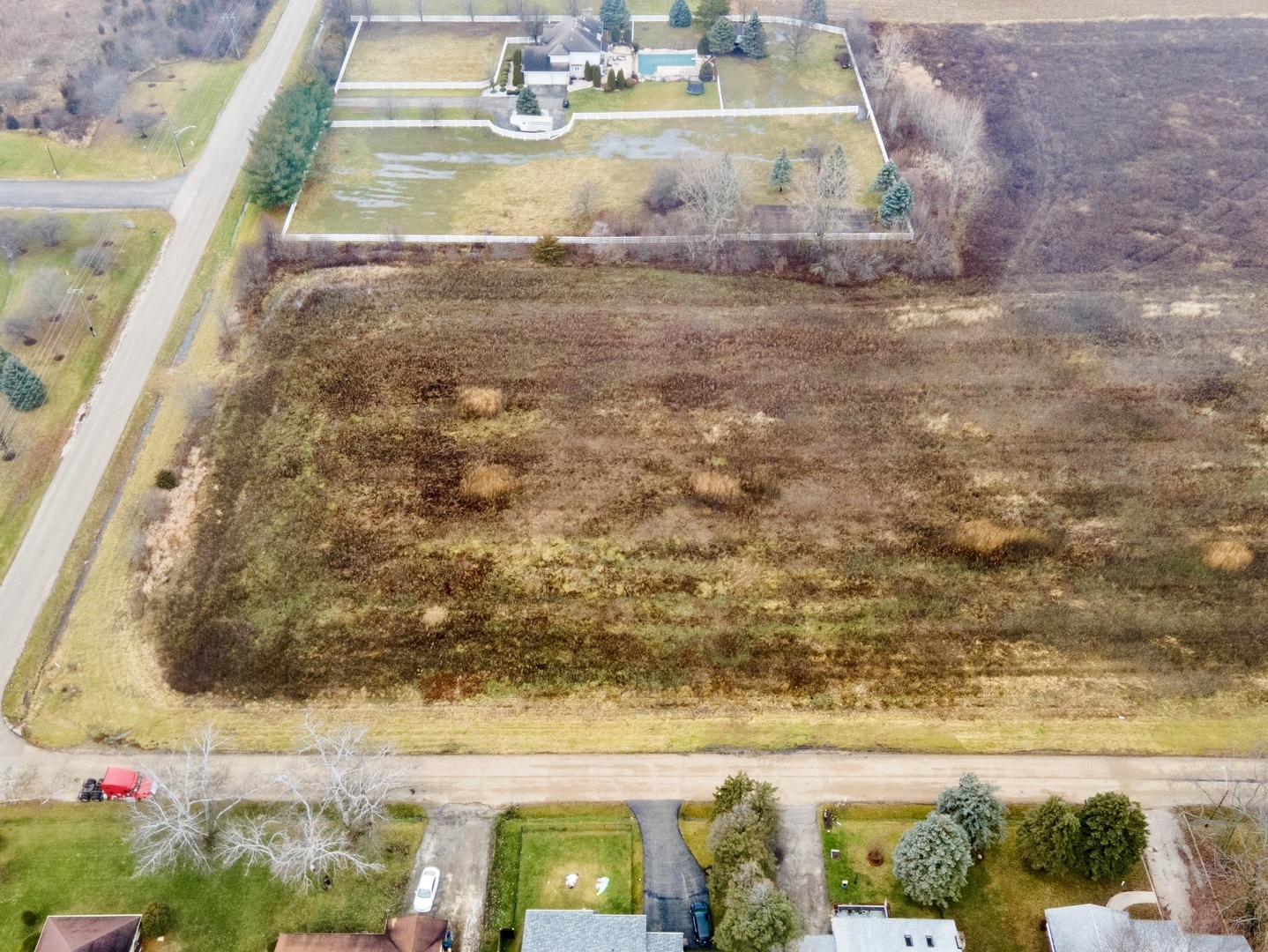 main property photo 9