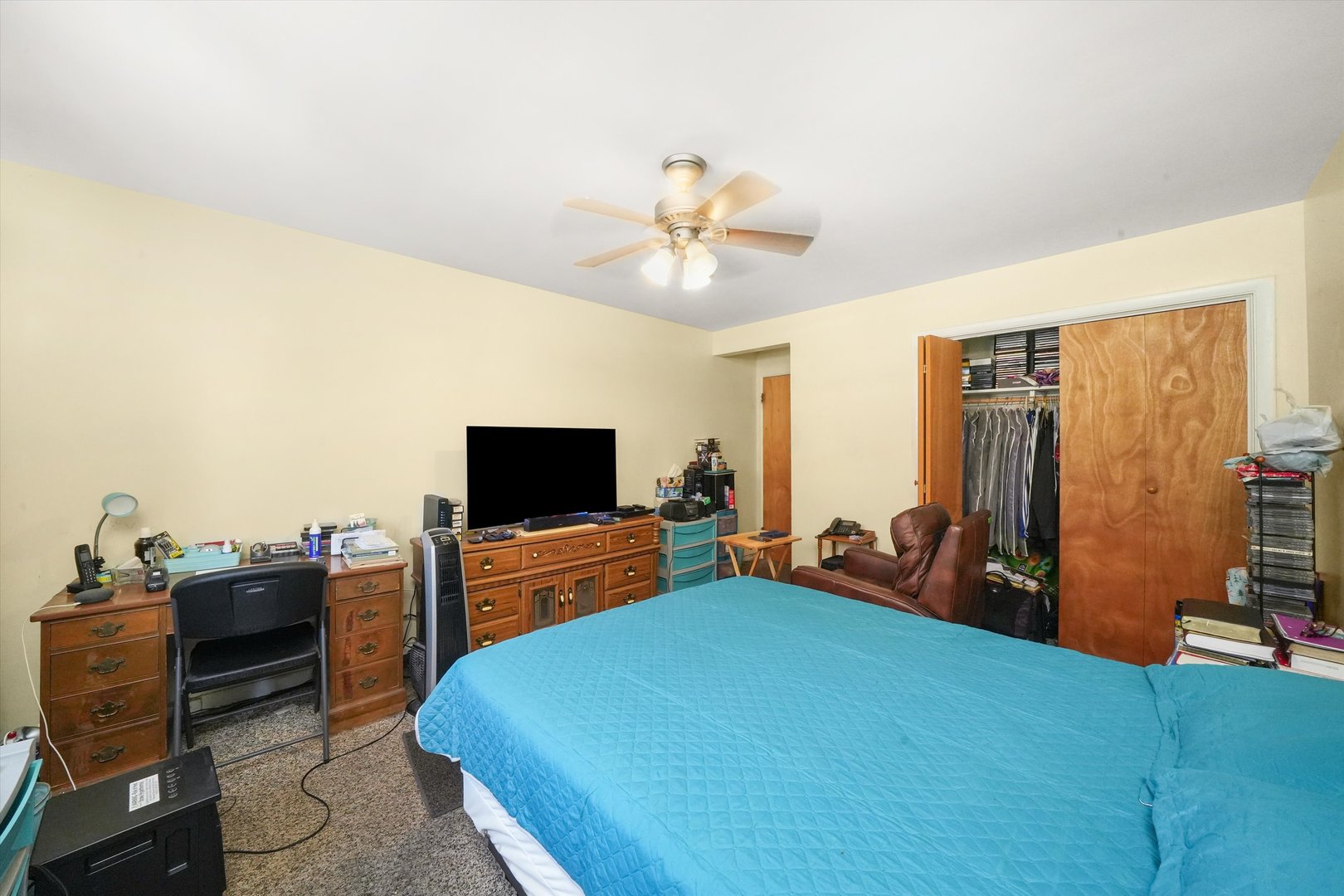 main property photo 17
