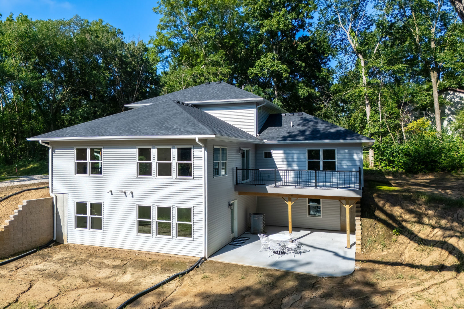 main property photo 54