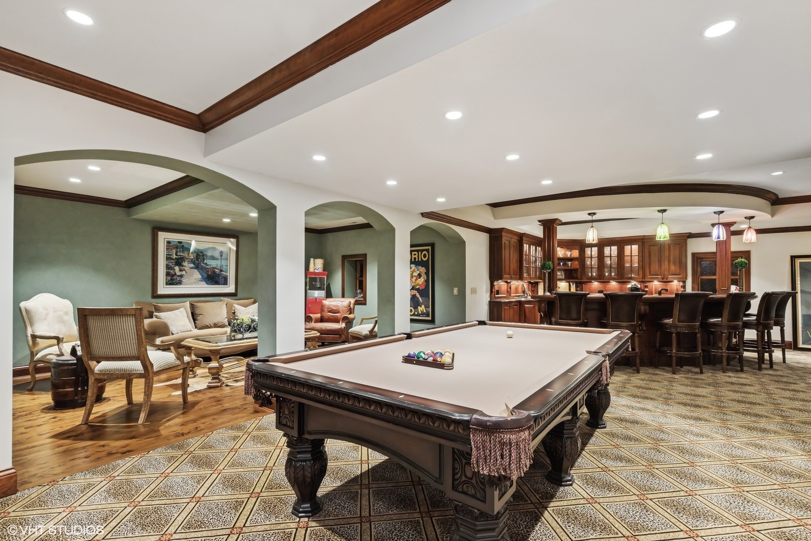 main property photo 25