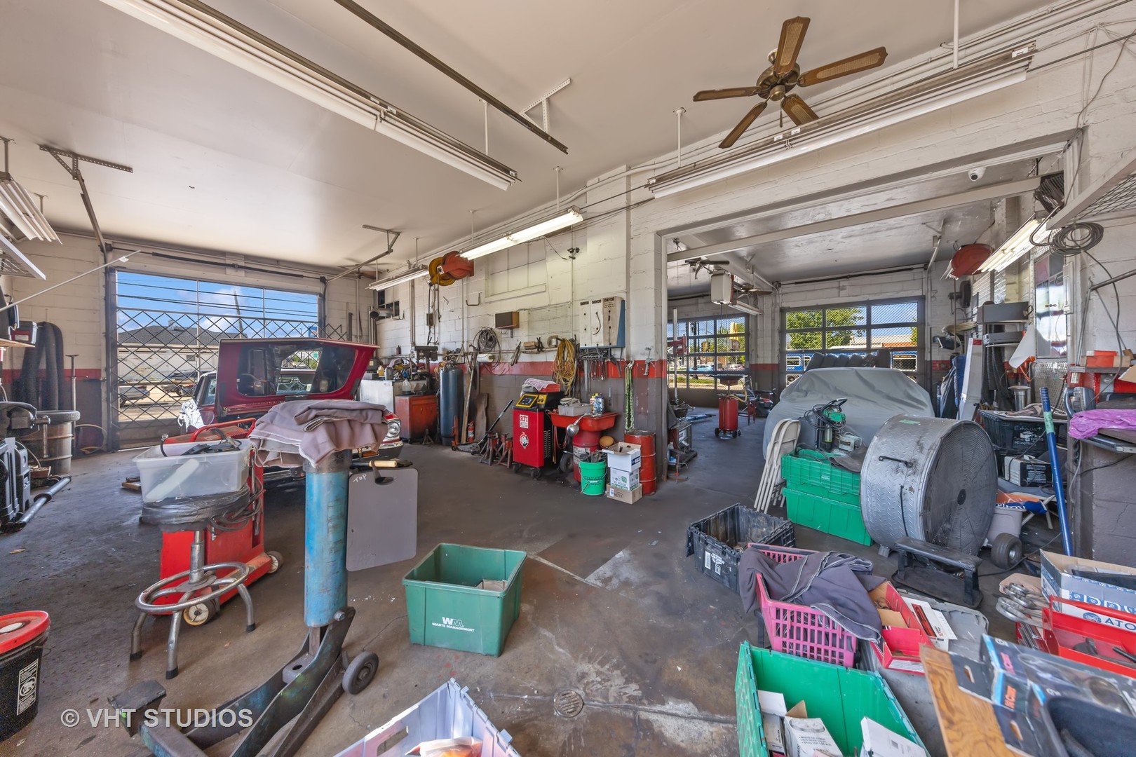 main property photo 13
