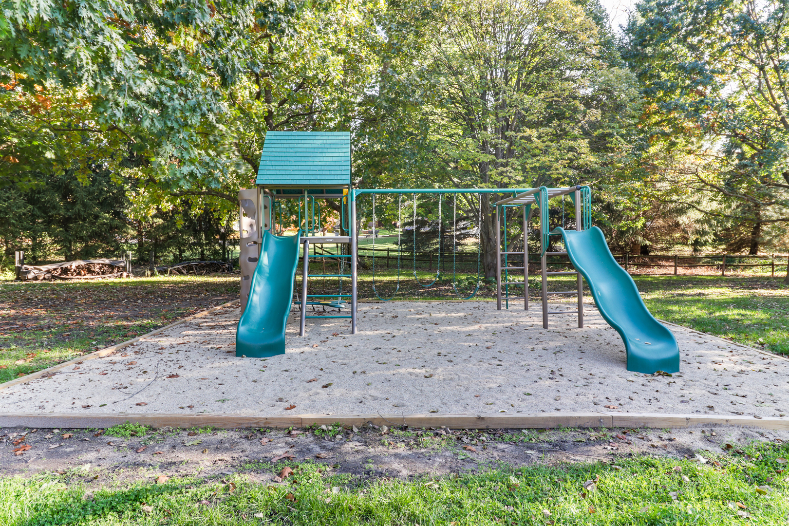 main property photo 126
