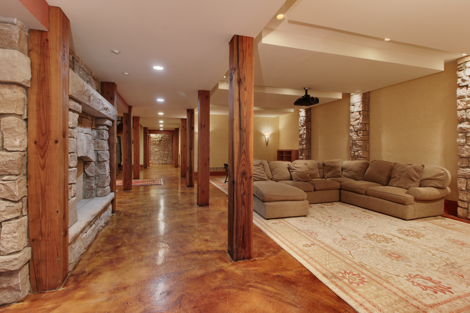 main property photo 99
