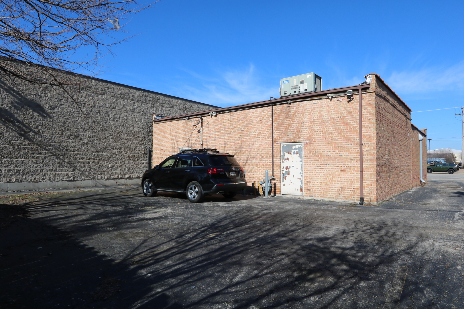 main property photo 15
