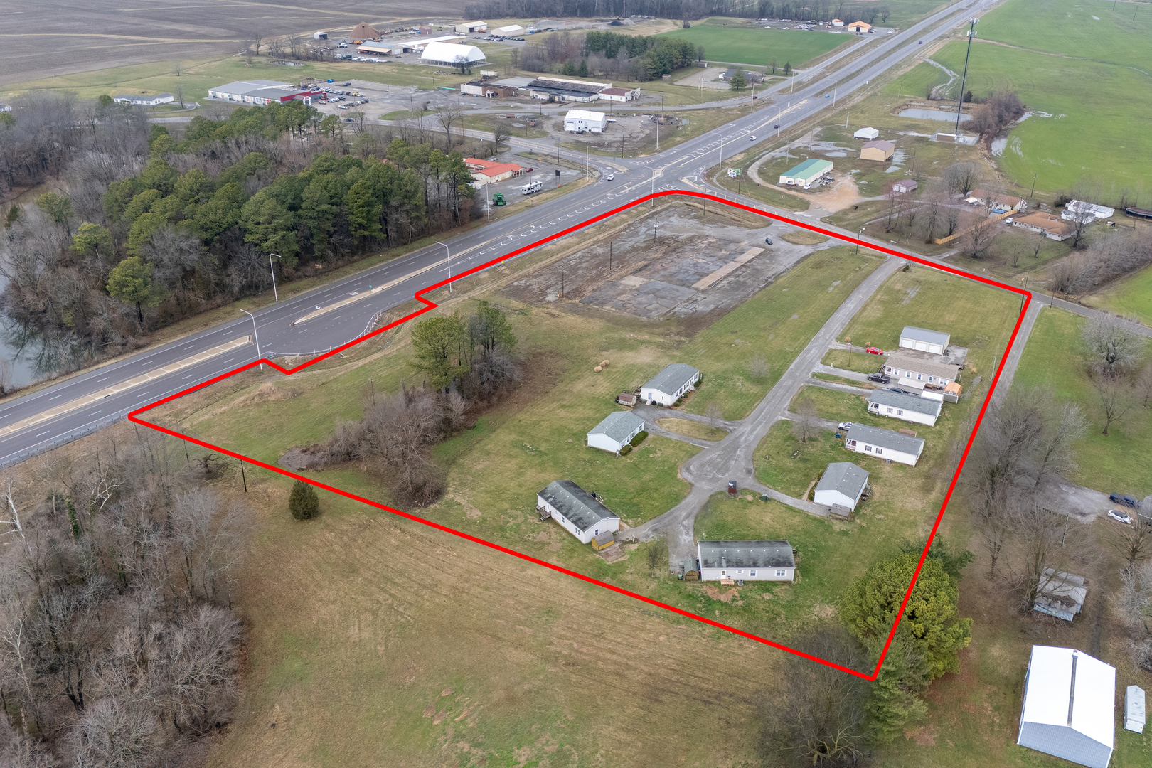 main property photo 17