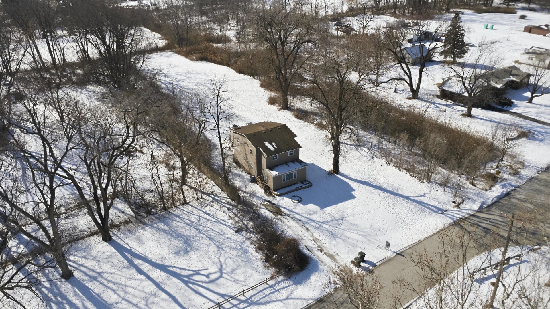 main property photo 36
