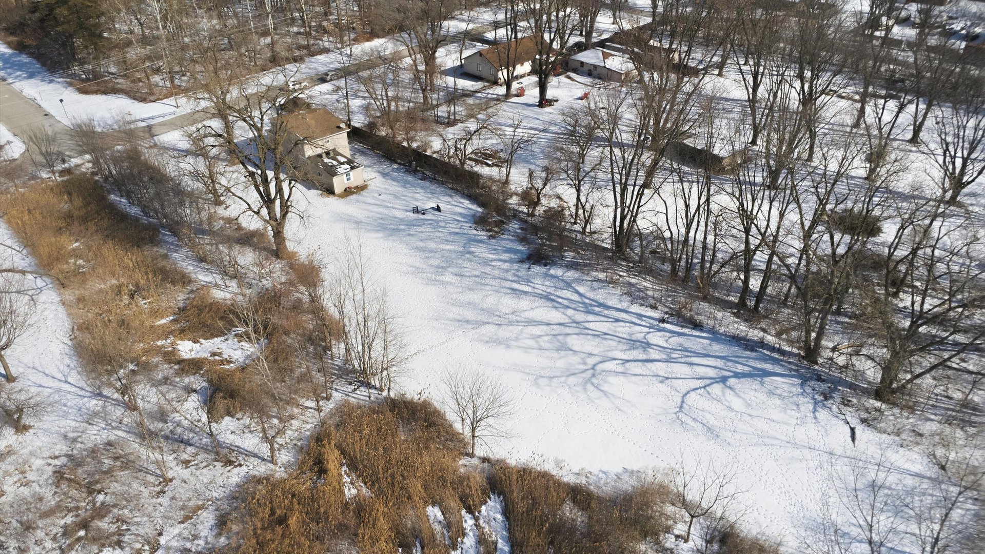 main property photo 39