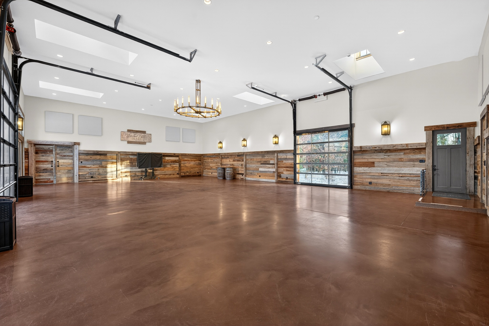 main property photo 137