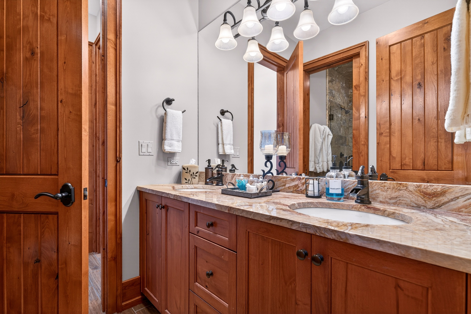 main property photo 78