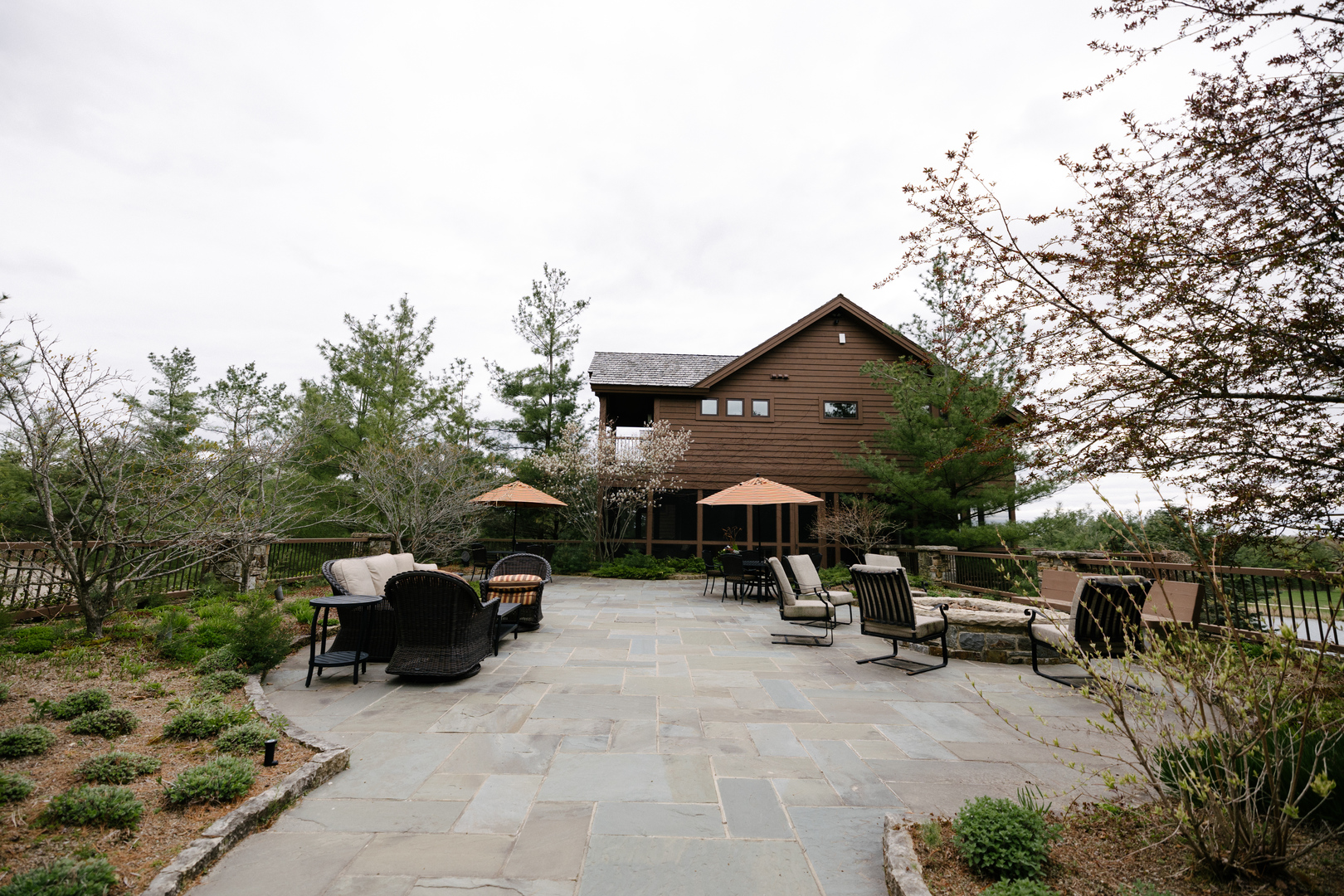 main property photo 89