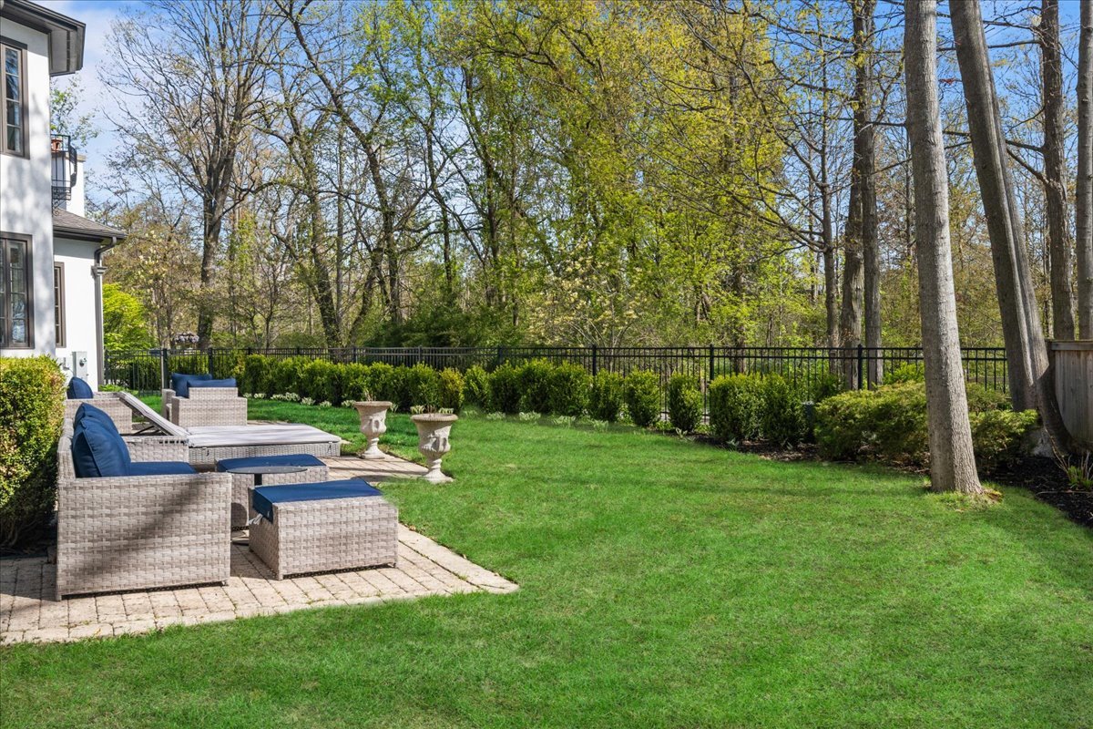 main property photo 42