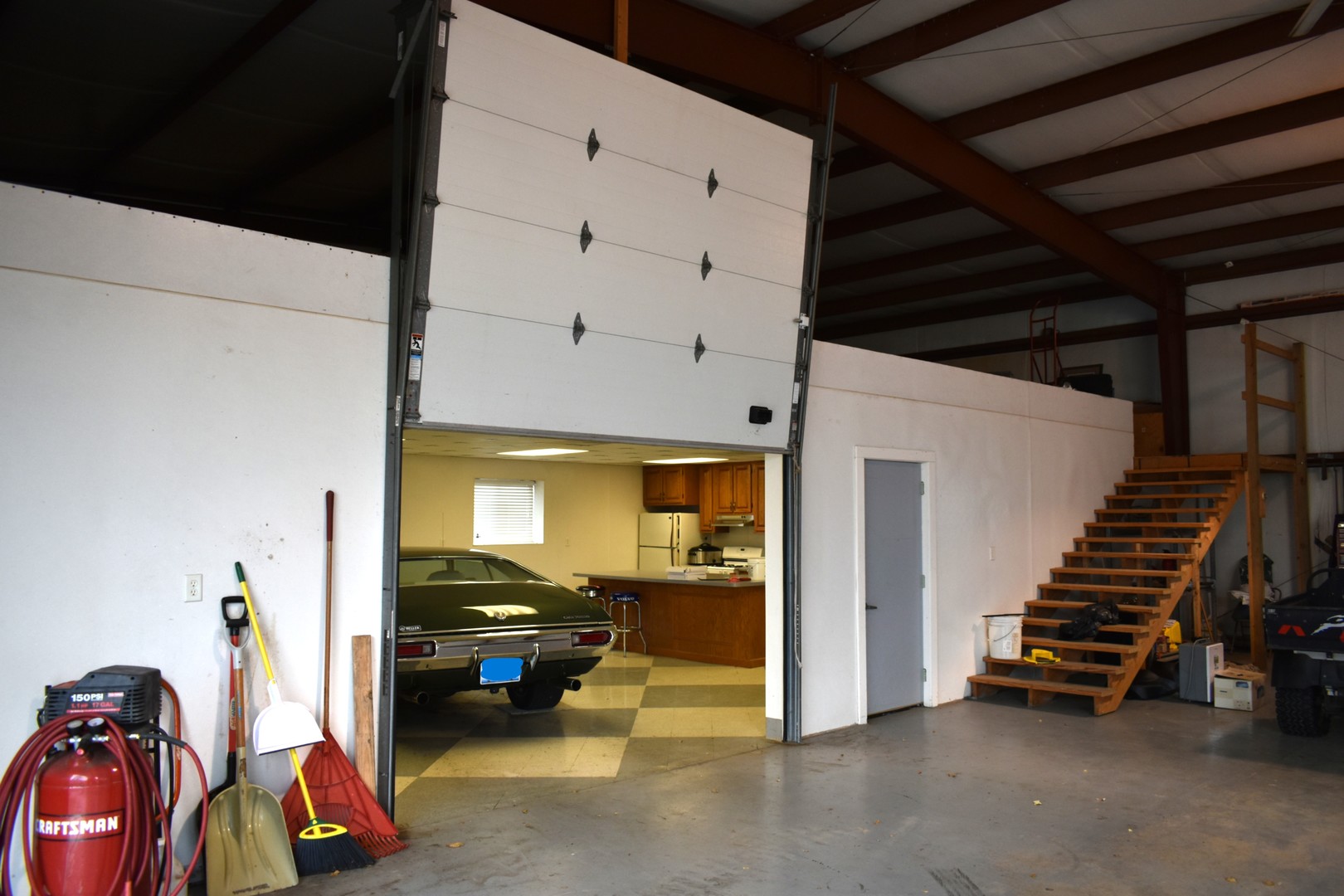 main property photo 75