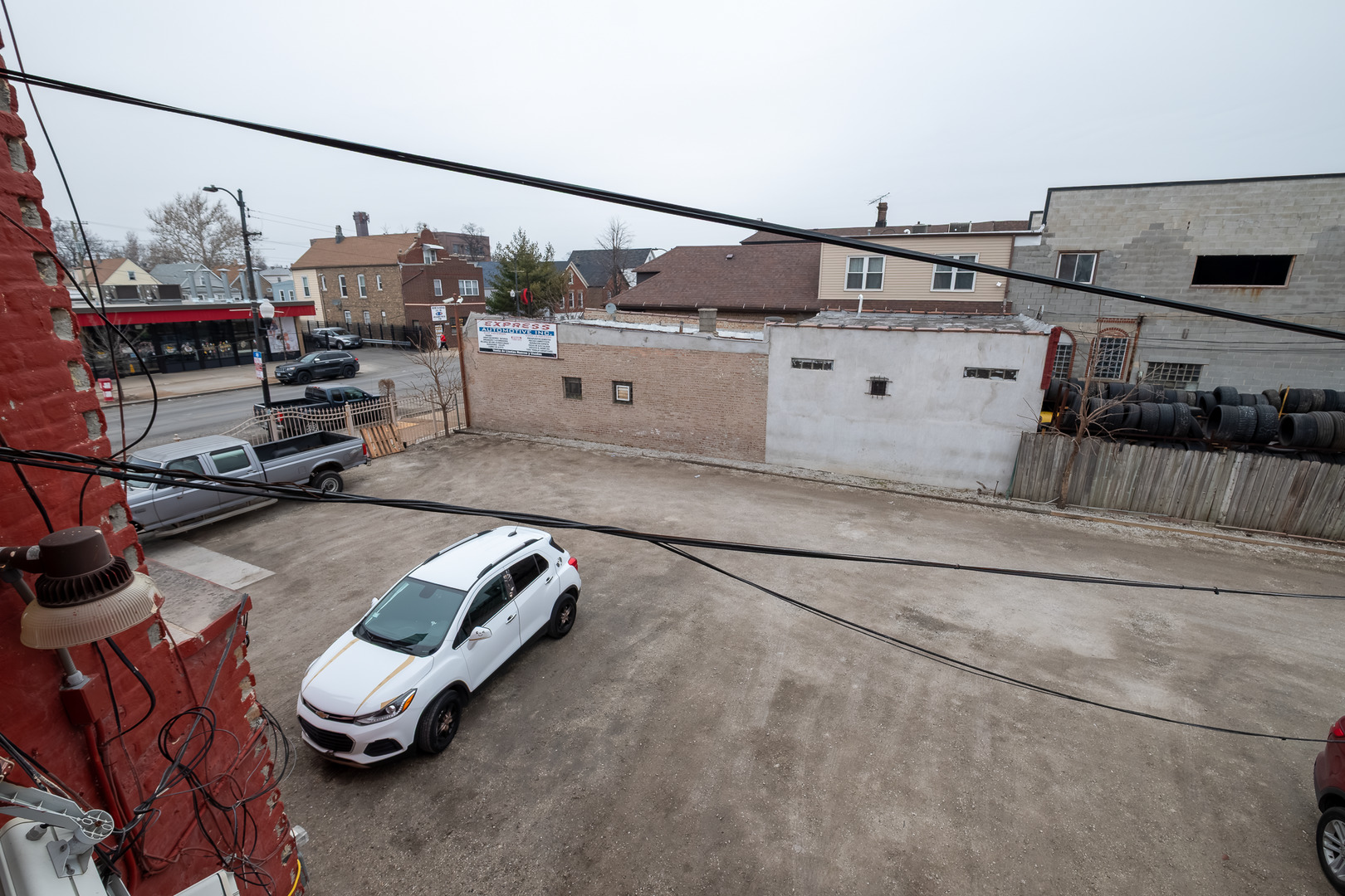 main property photo 33
