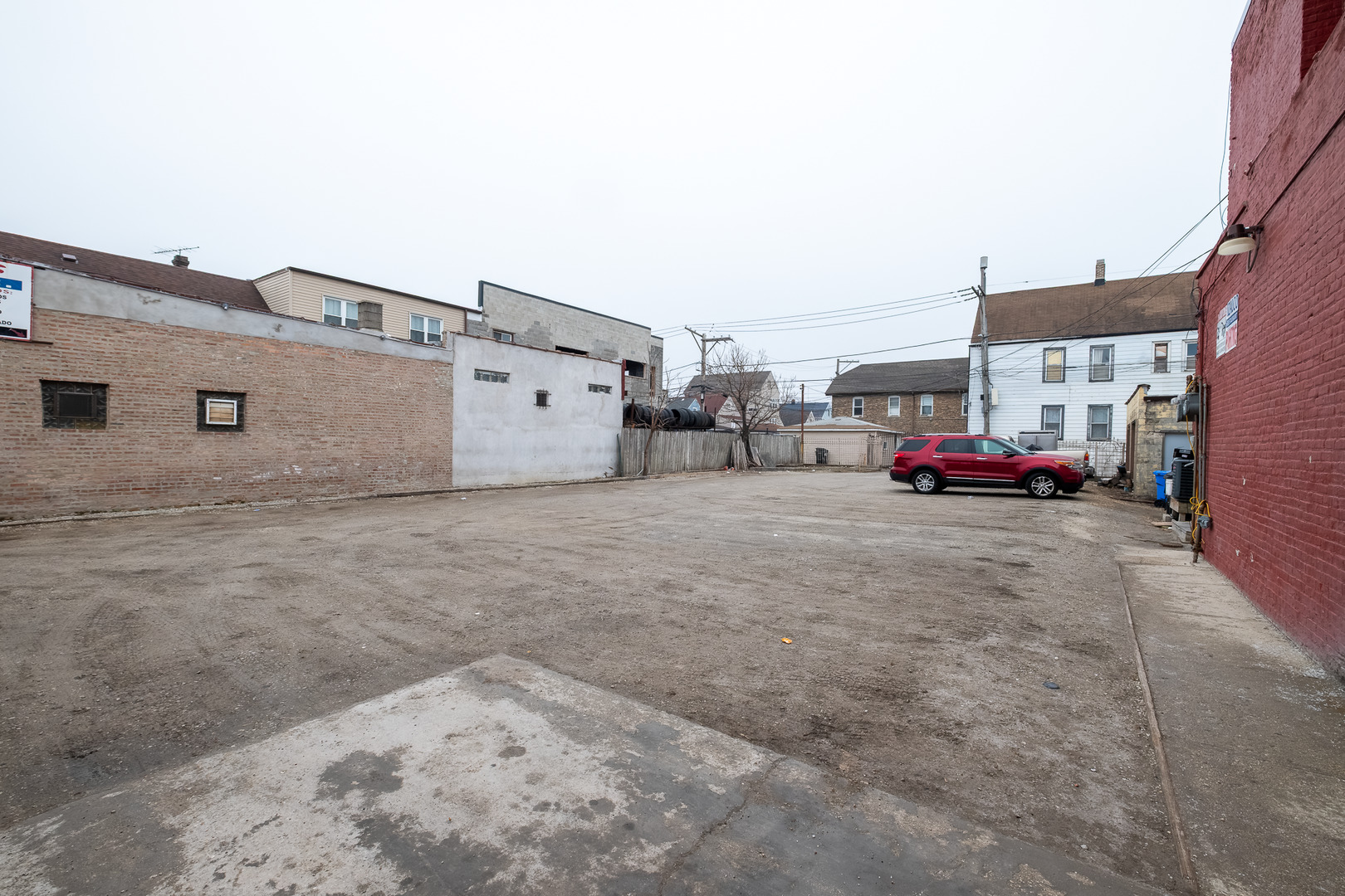 main property photo 34