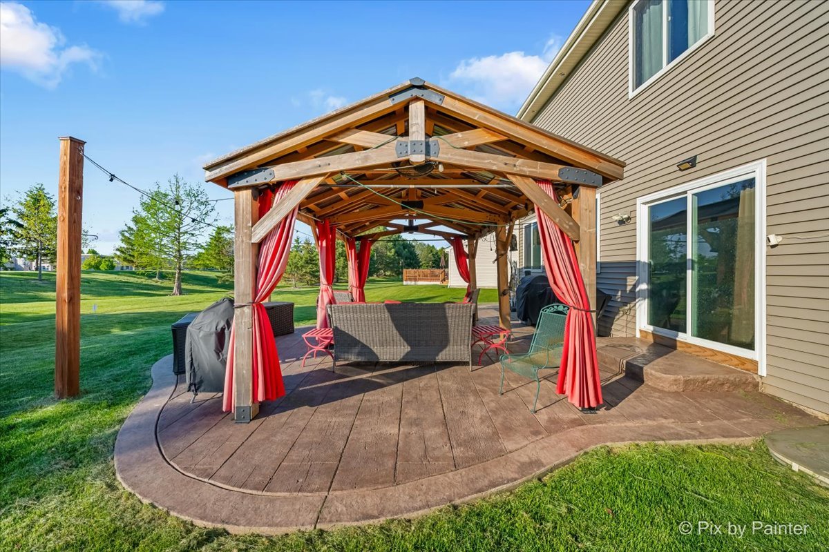 property viewer photo 26