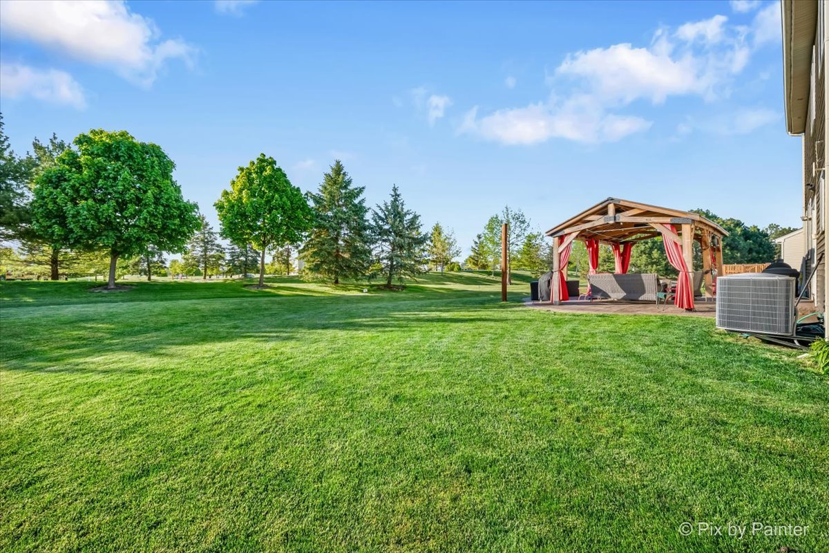 property viewer photo 27