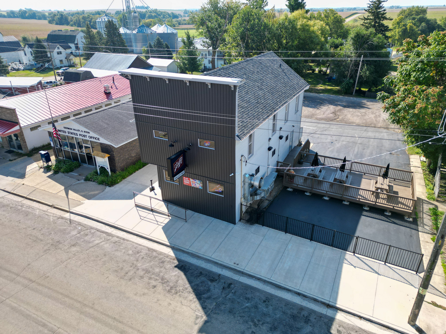 main property photo 2