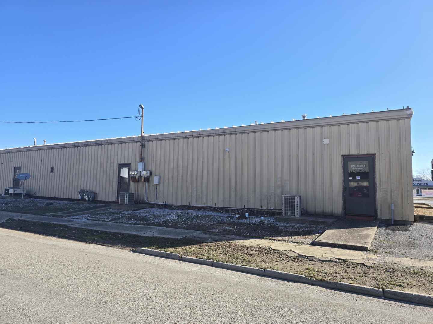main property photo 1