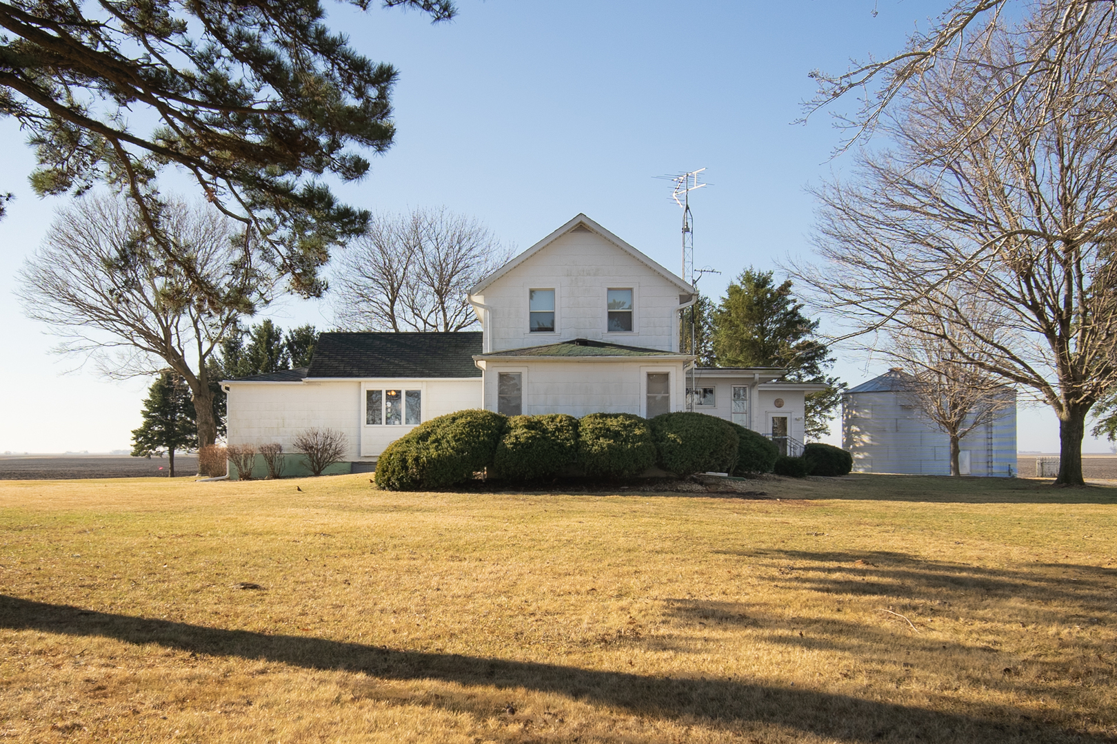 main property photo 2