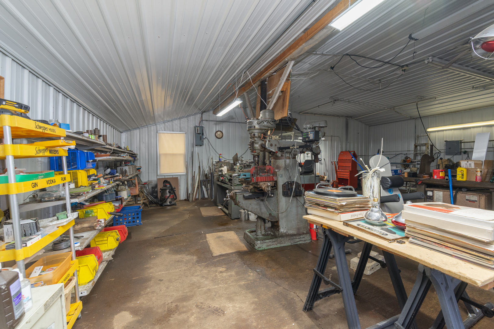 main property photo 39