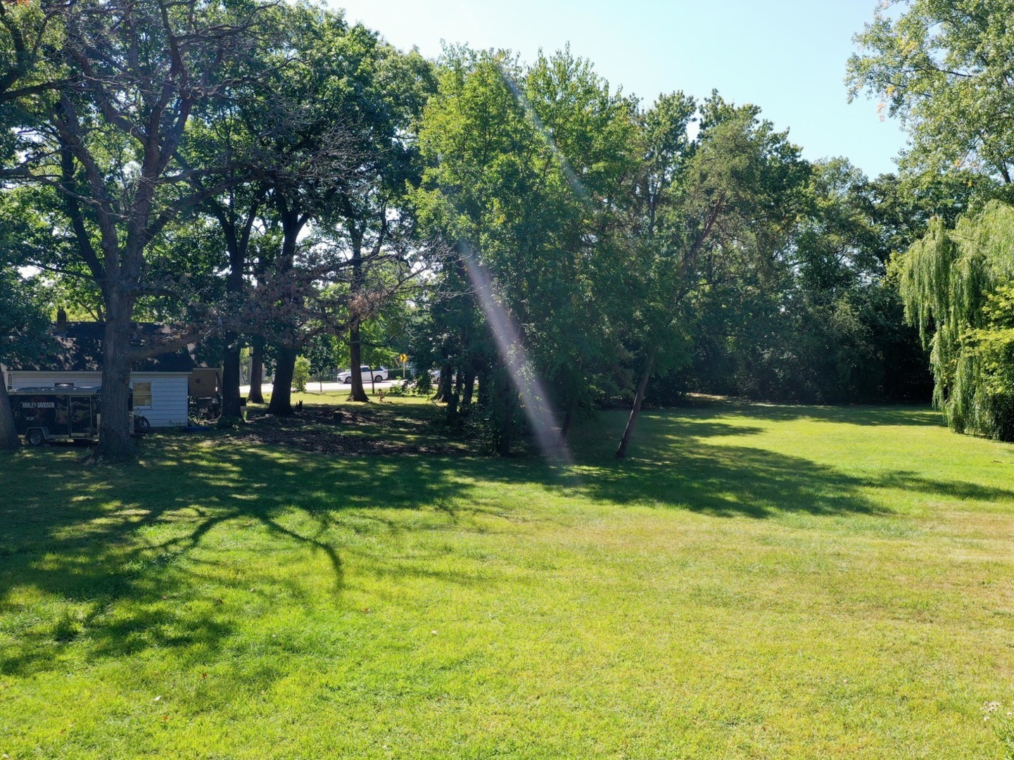 main property photo 11
