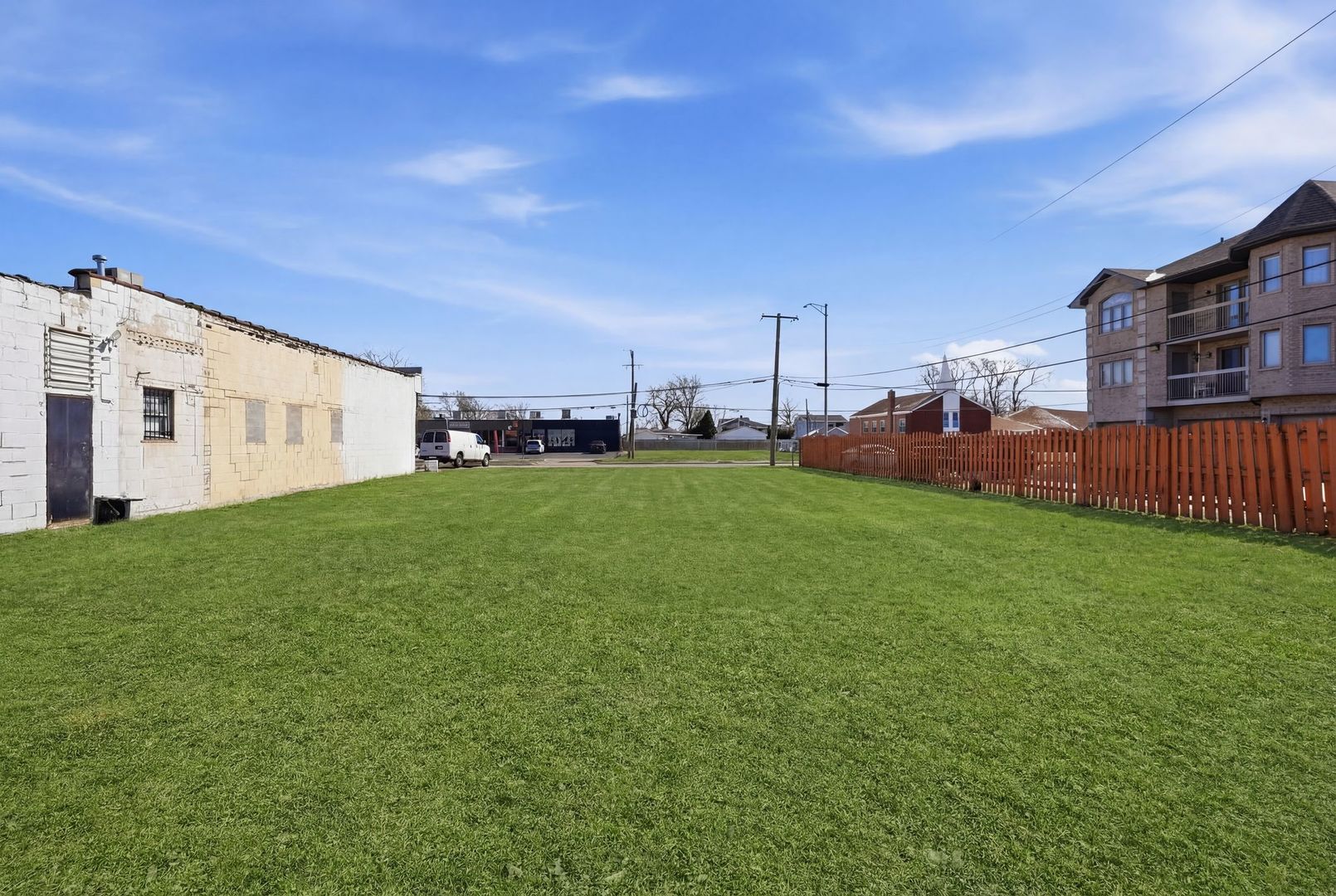 main property photo 12