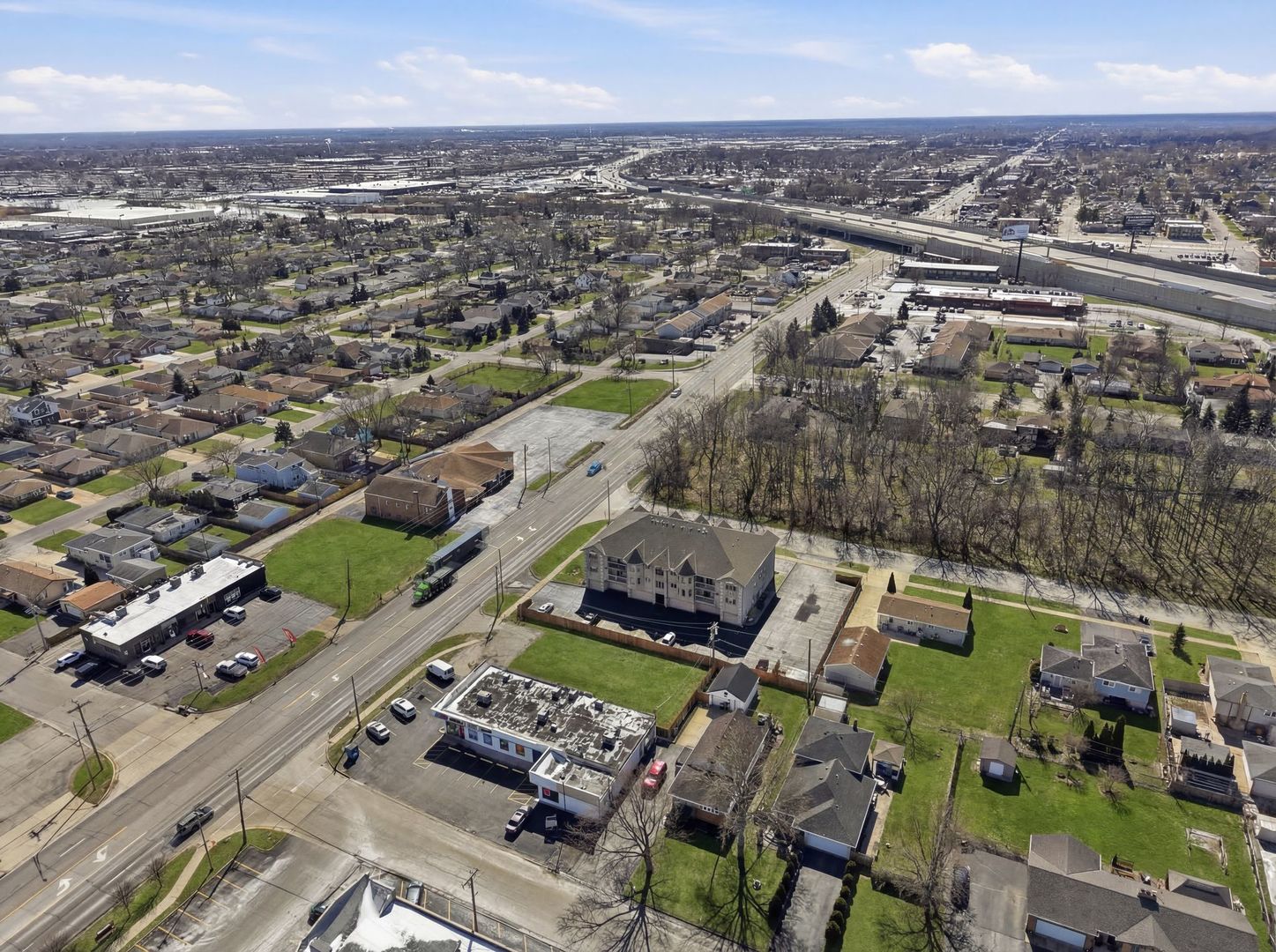 main property photo 3