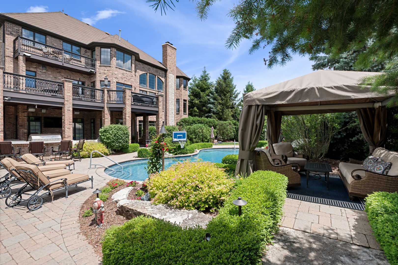 main property photo 65