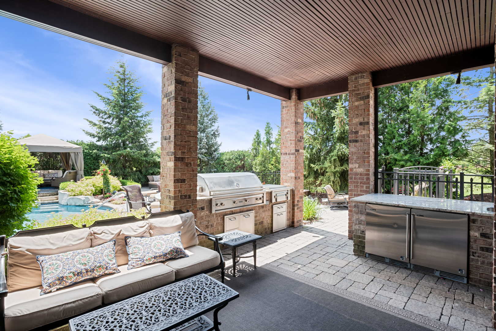 main property photo 71